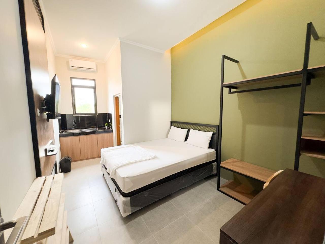 Apartemen Ap Living Grand Kamala Lagoon *